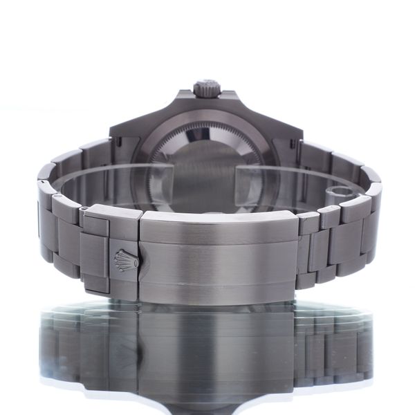 Rolex Submariner 124060